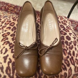 CHANEL milk chocolate color shoe